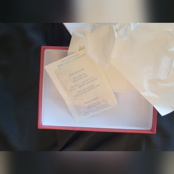 FERRAGAMO-Black Gancini Card Holder - Picture 2 of 9